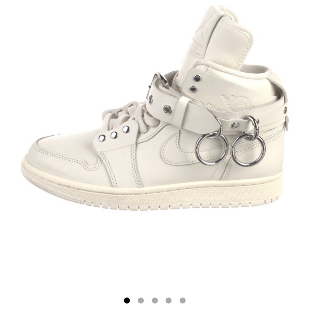 Jordan size 5
